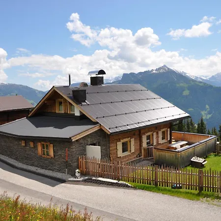 Daire Berghuette Ahornblick *